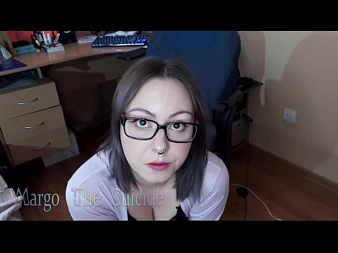 ❤️ Көз айнек тагынган сексуалдуу кыз Дилдону камерага терең соруп ❌ Порно vk ky.com-fullporner.ru ️❤